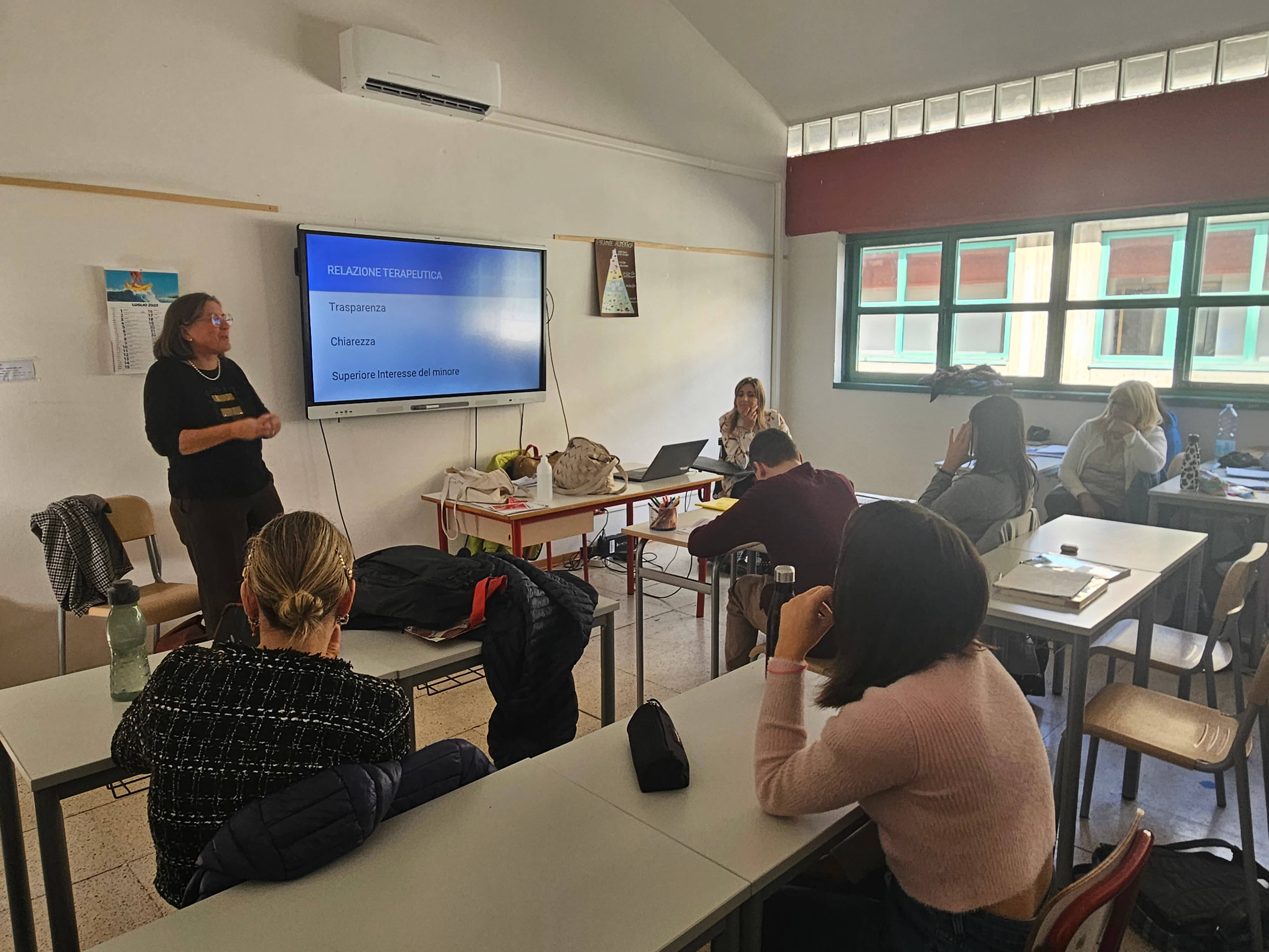 Incontro con l'associazione Crisalide 